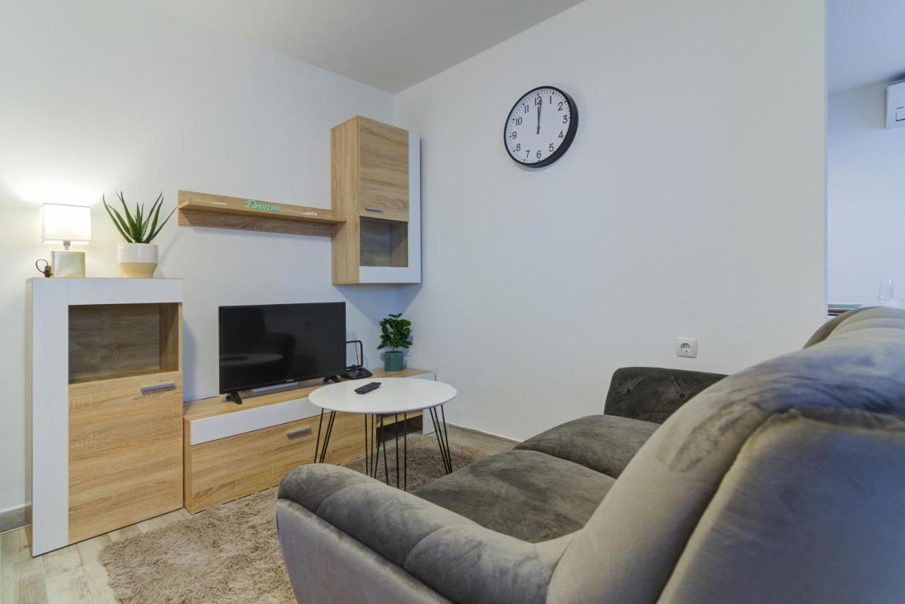 Apartments Maria Senj  Ngoại thất bức ảnh